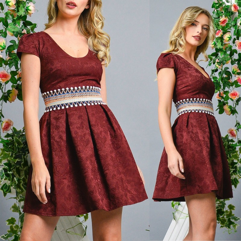 Rochie casual grena cu brau traditional