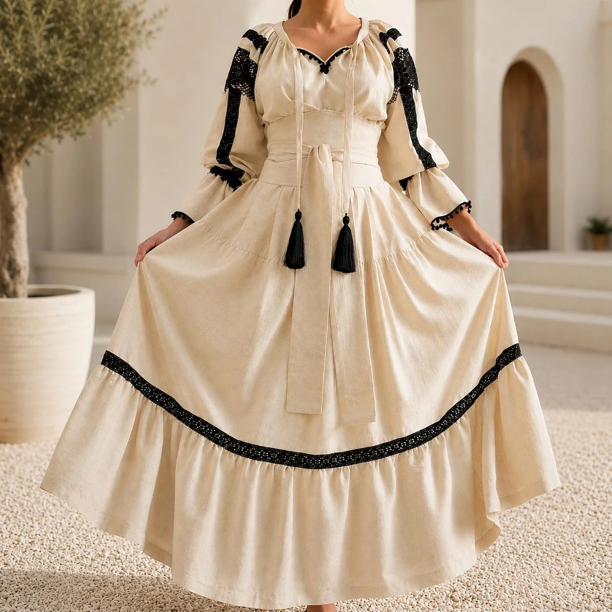 Rochie Nationala crem din panza de in natural cu dantela neagra - Valeria 01