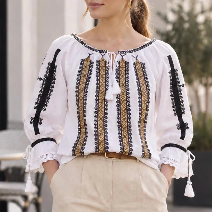 IE Nationala alba cu broderie geometrica - Sabina