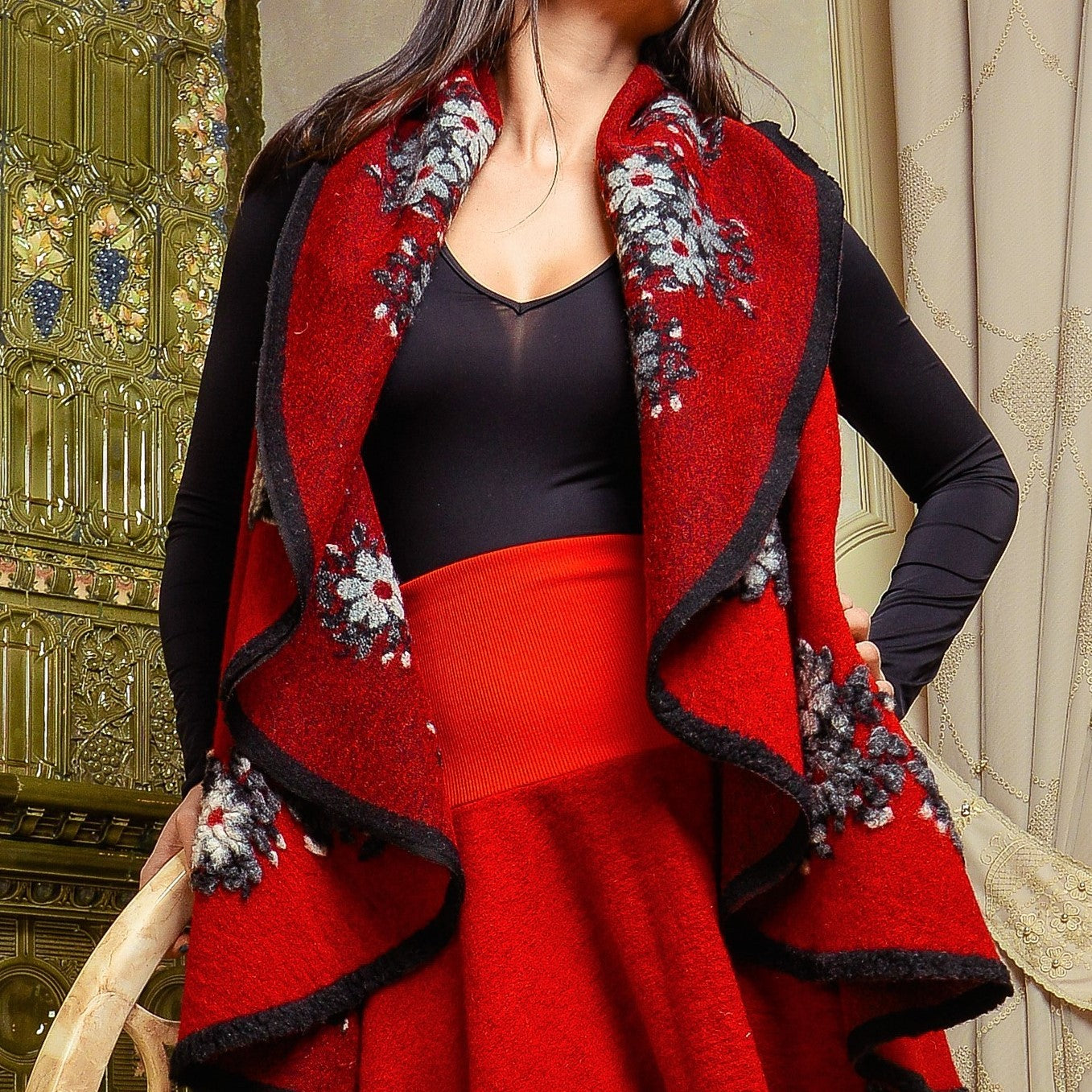 Vesta din lana - rosie