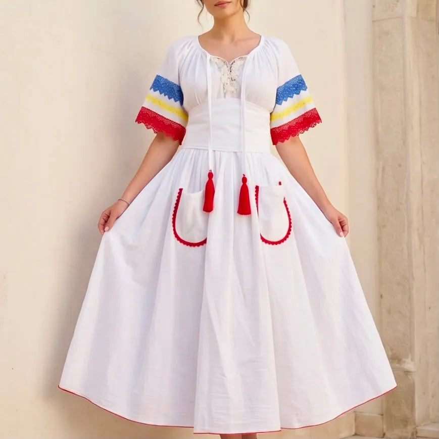 Rochie Nationala alba din panza topita, cu maneca scurta - Tricolor
