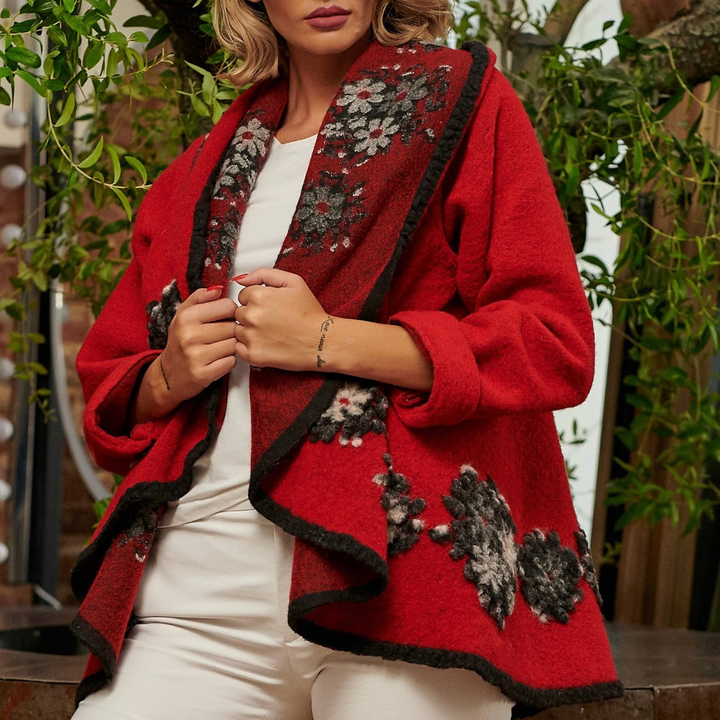 Poncho din lana cu maneca lunga - rosu