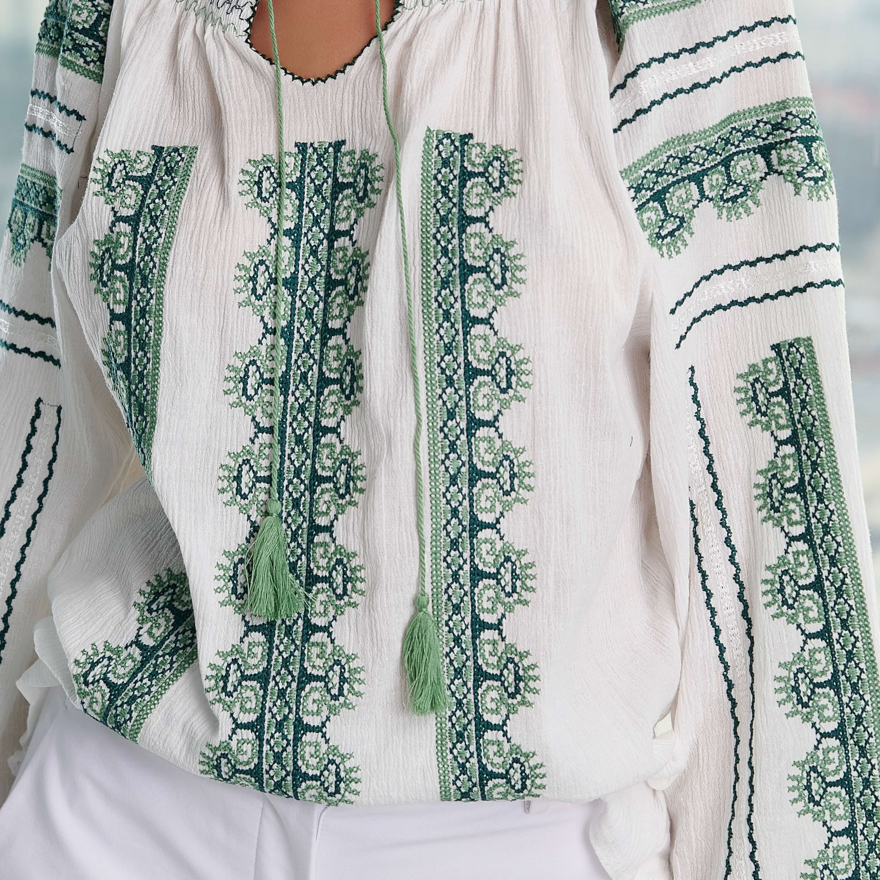 IE Traditionala - Creasta verde 01