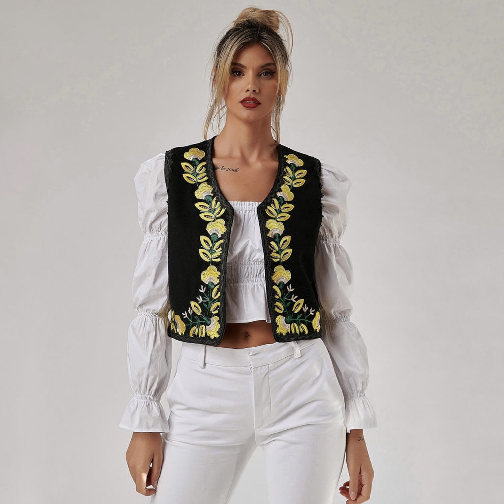 Vesta Traditionala neagra din stofa brodata - Silvia