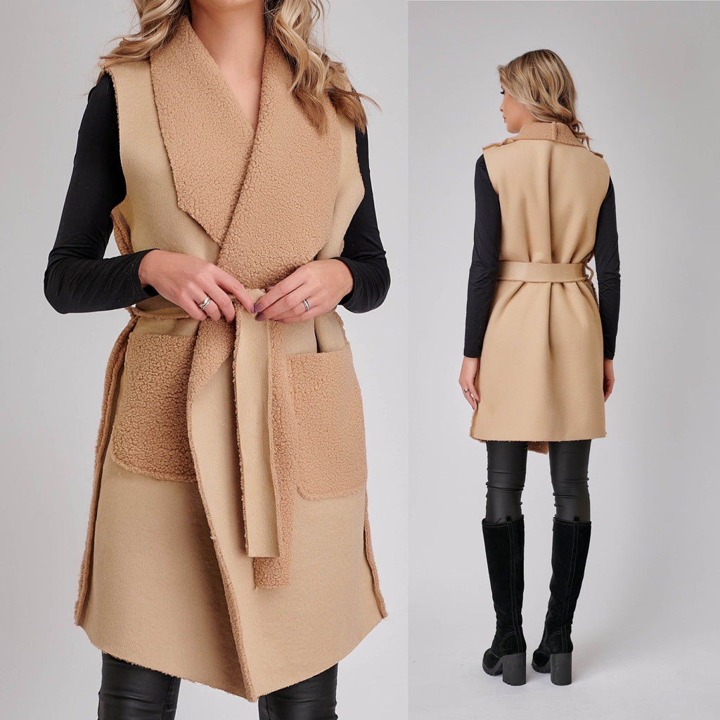 Vesta cojocel crem cu buzunare si cordon - Andra 02