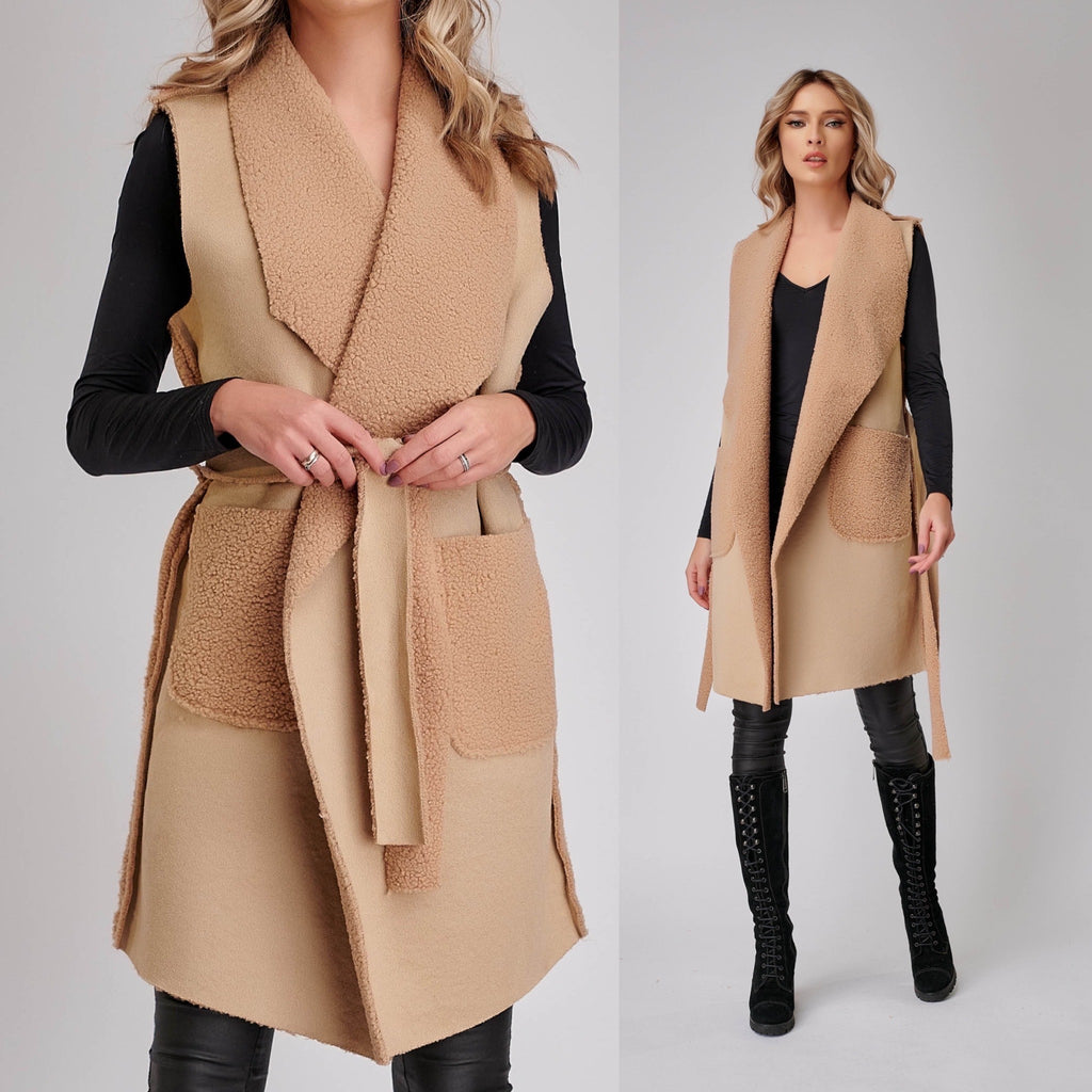 Vesta cojocel crem cu buzunare si cordon - Andra 02