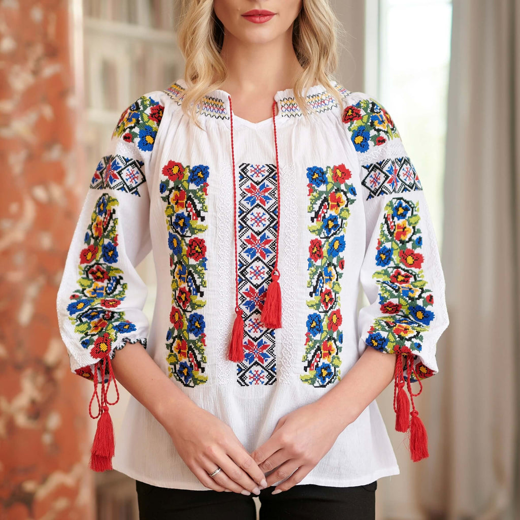 IE Traditionala alba cu broderie florala - Madalina