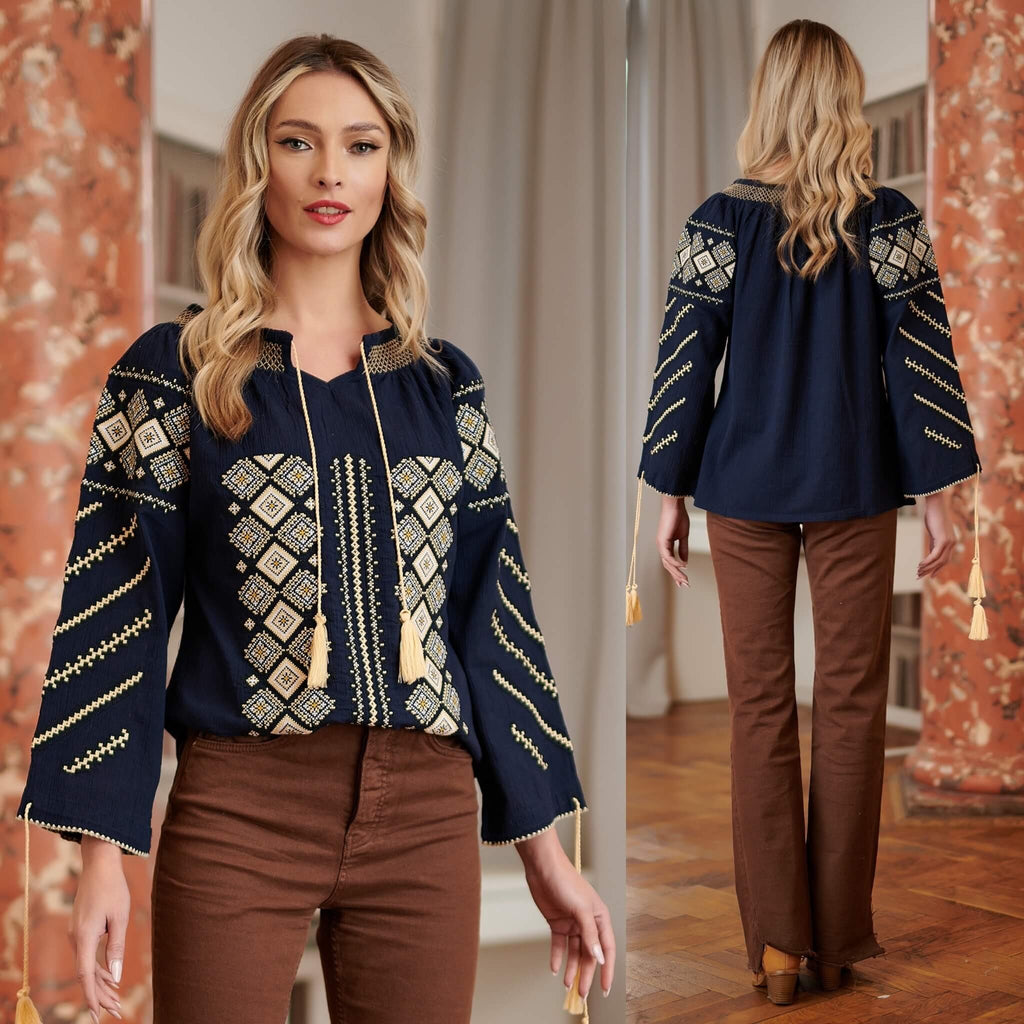 IE Traditionala bleumarin cu broderie crem - Romb 02