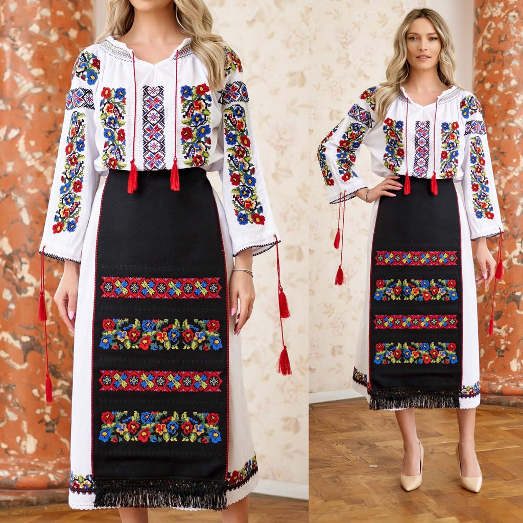 Set costum Popular, Traditional cu 3 piese si broderie florala - Madalina