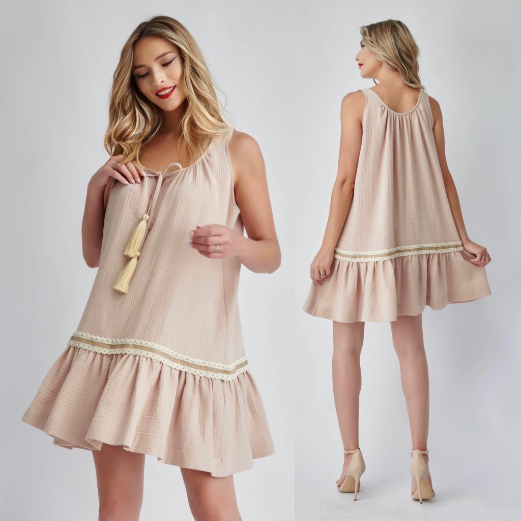 Rochie crem din panza topita cu volan - Carla