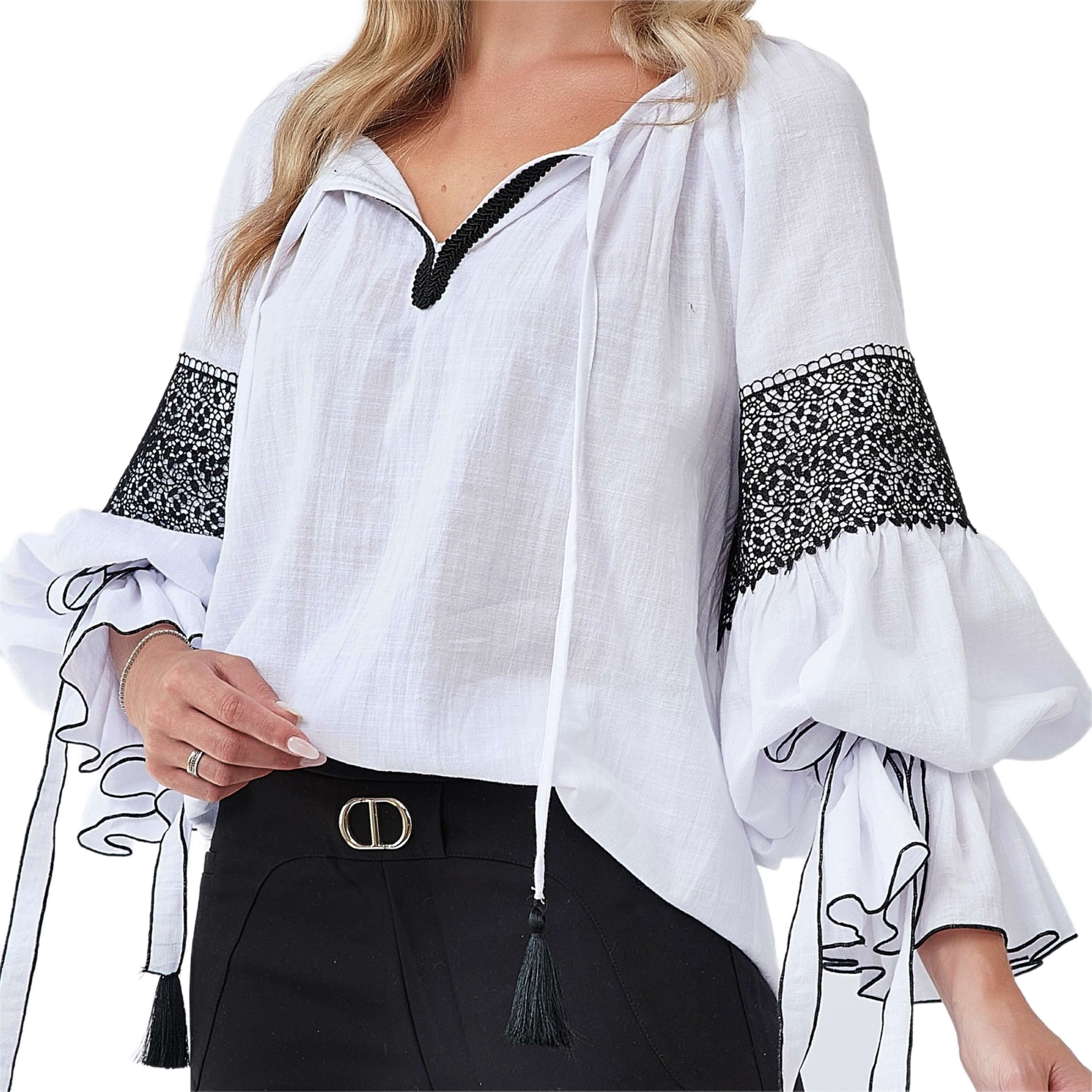 IE Nationala alba, din panza topita cu maneci clopot si dantela brodata - Nicolle