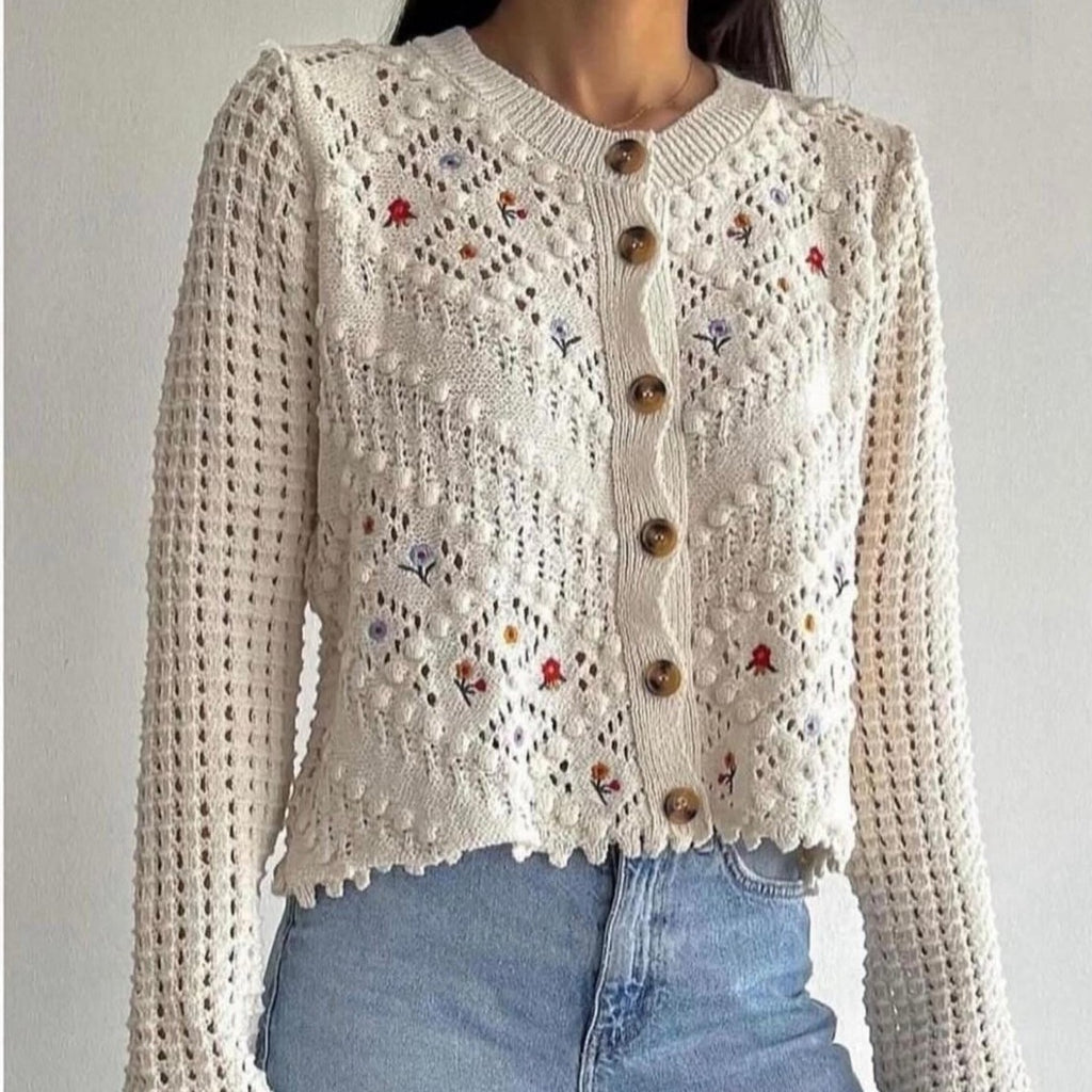 Cardigan brodat bej - Larisa 04
