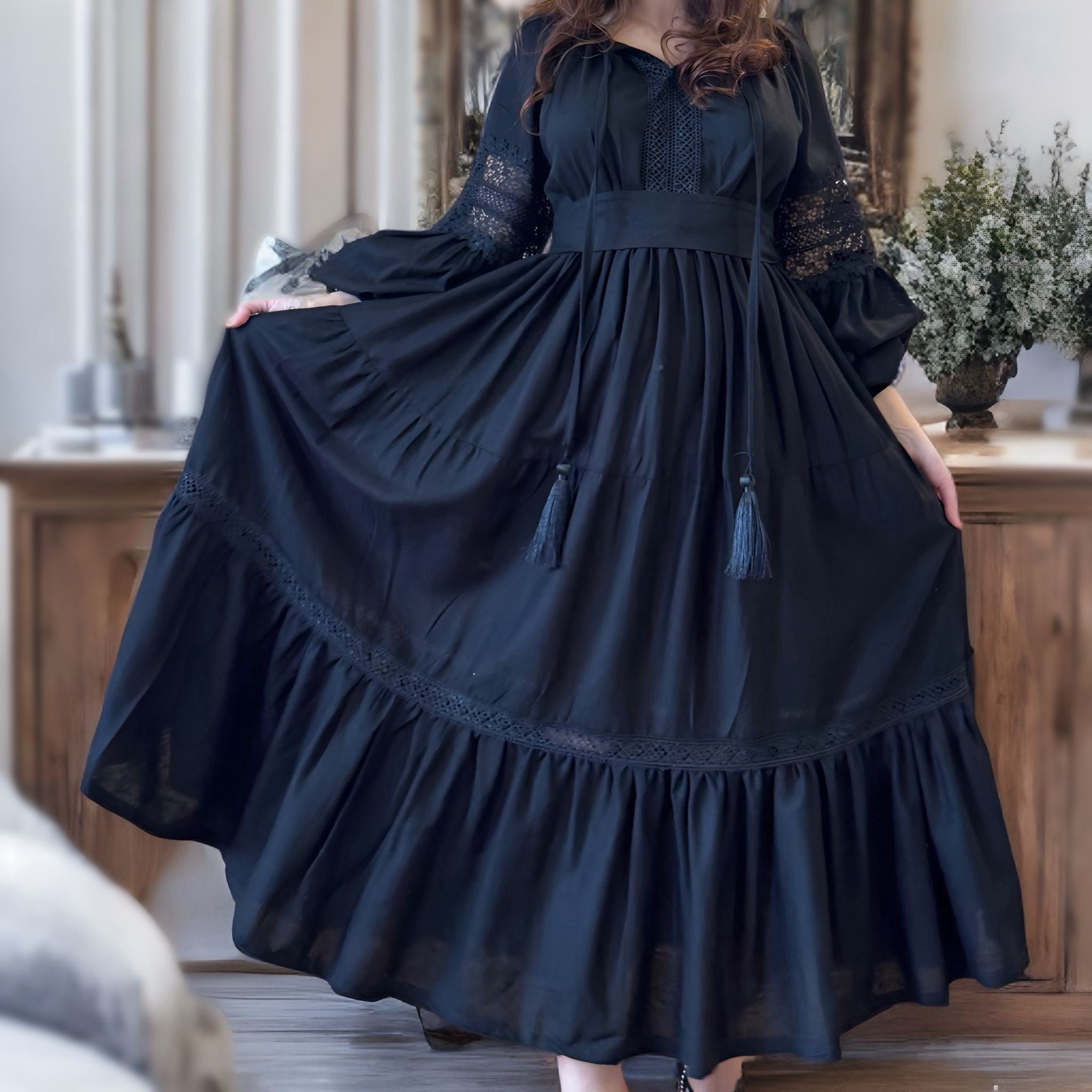 Rochie Nationala neagra din in natural, cu maneci ample si dantela - Alma 02