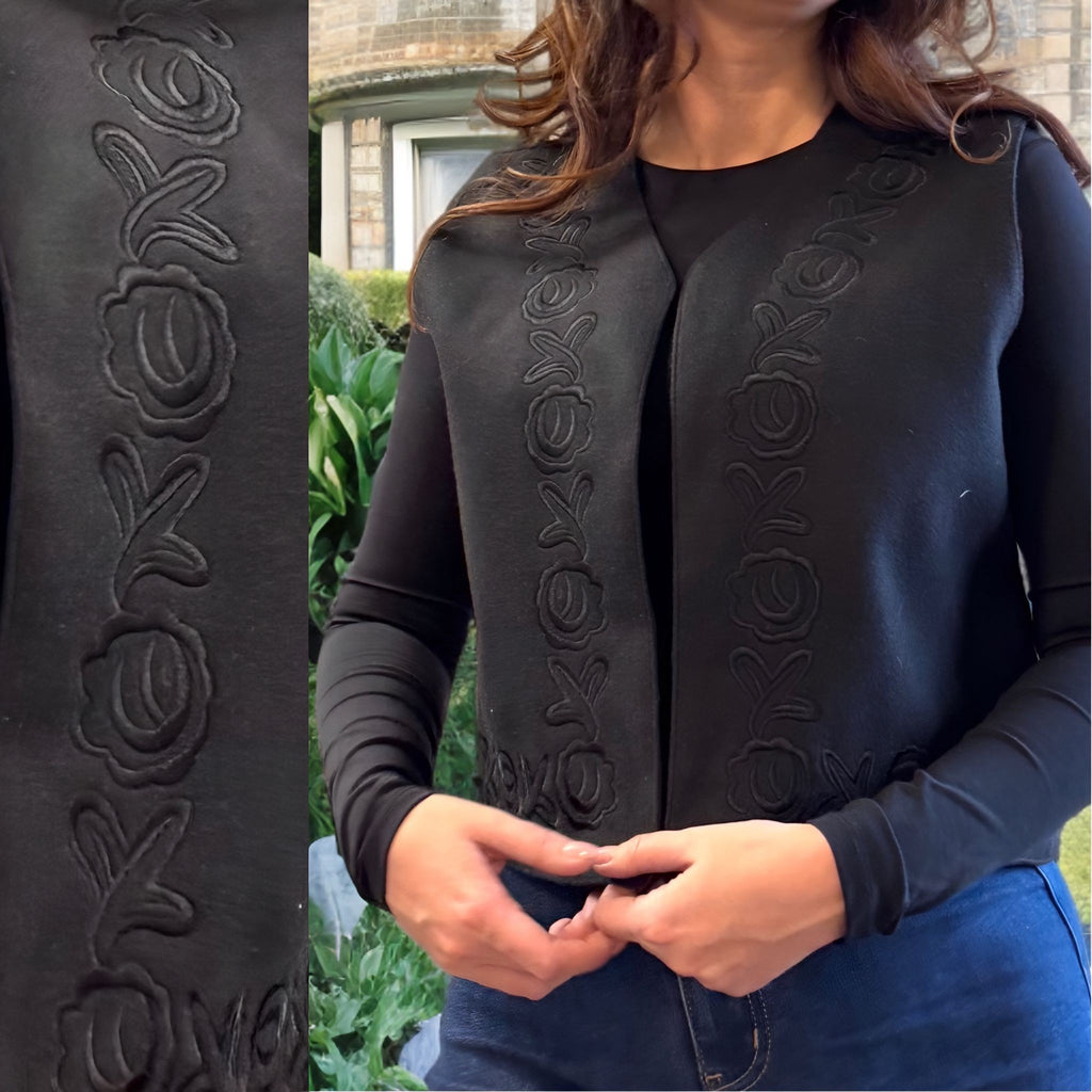 Vesta Nationala din stofa cu broderie neagra - Alina