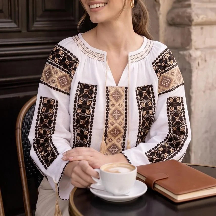 IE Traditionala alba cu broderie geometrica - Ramona