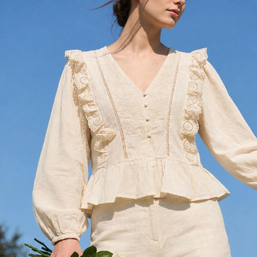 Bluza tip IE Nationala cu flori brodate - Laura crem