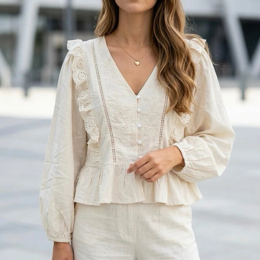 Bluza tip IE Nationala cu flori brodate - Laura crem