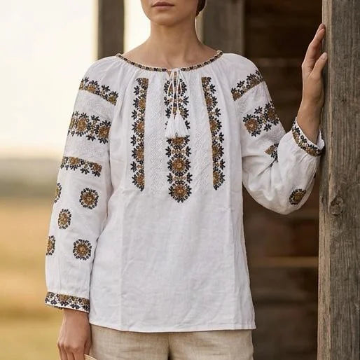 IE Traditionala cu broderie florala - Valentina alb 02