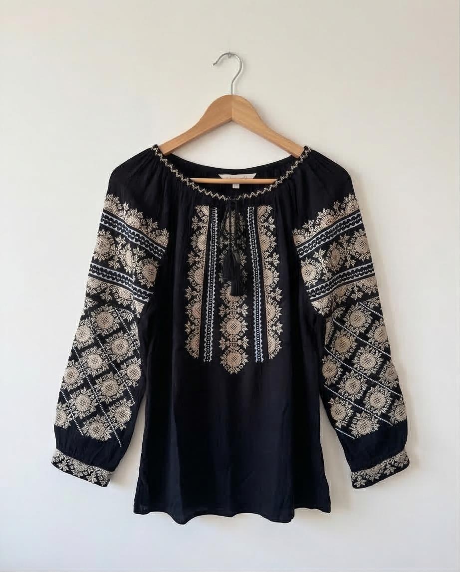 IE Traditionala cu broderie florala - Valentina neagra