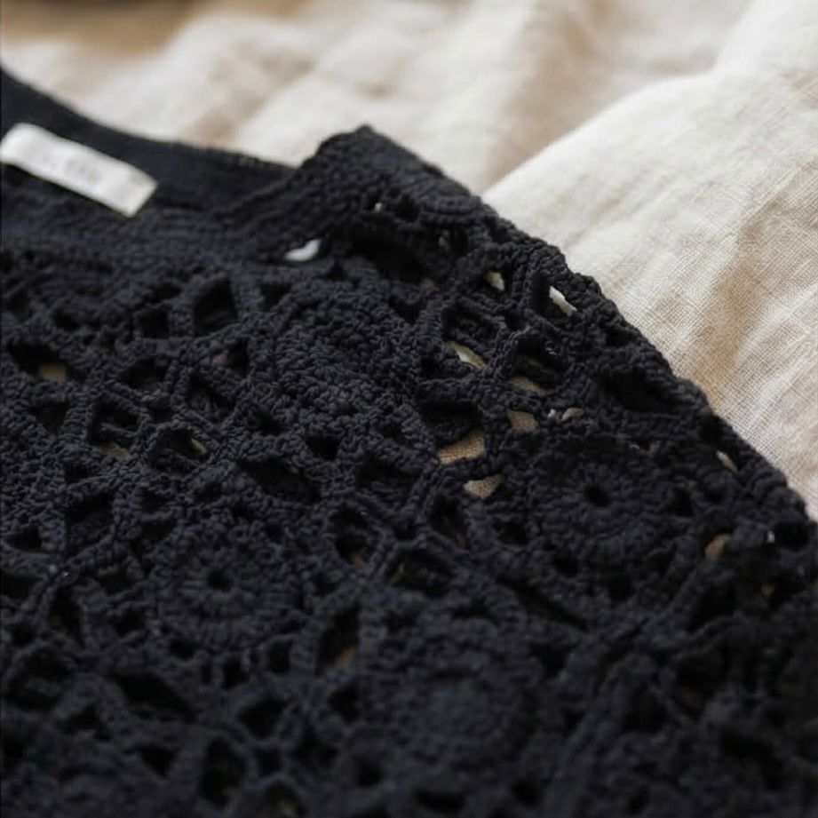 Bluza crosetata din macrame - Aura negru