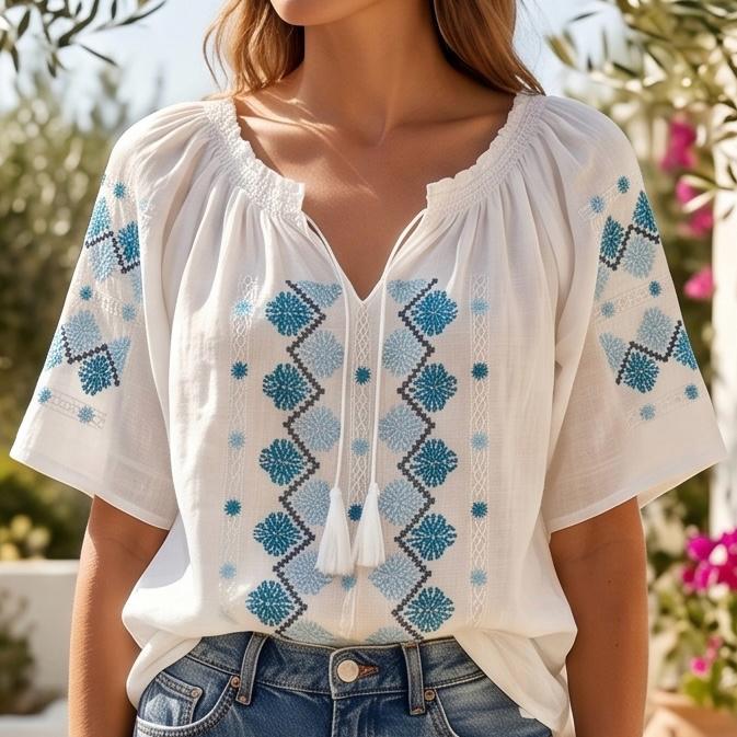 IE Traditionala cu maneca scurta, cusuta cu matase - Bianca bleu/turcoaz 25